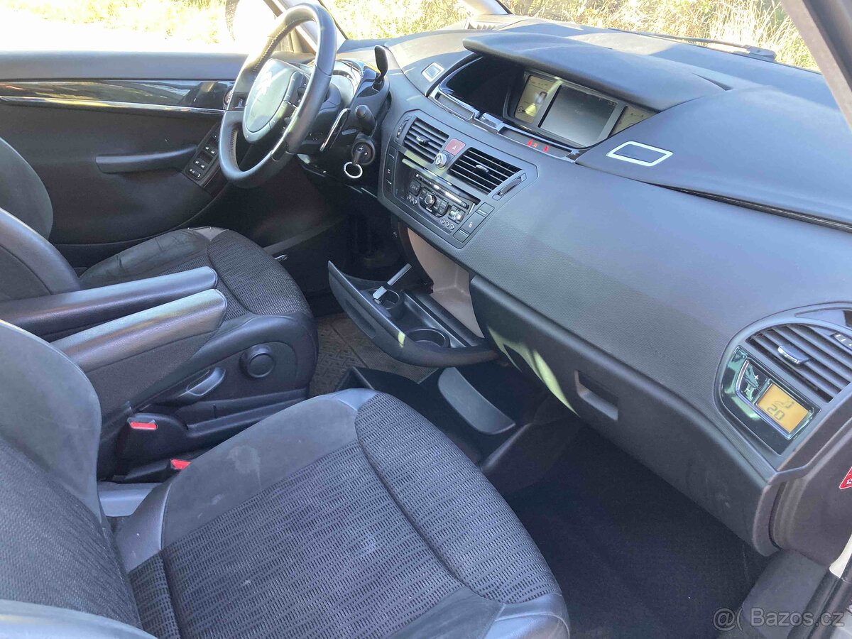 Citroën C4 Grand Picasso EXCLUSIVE,automat,7.MÍST,tažné - 7