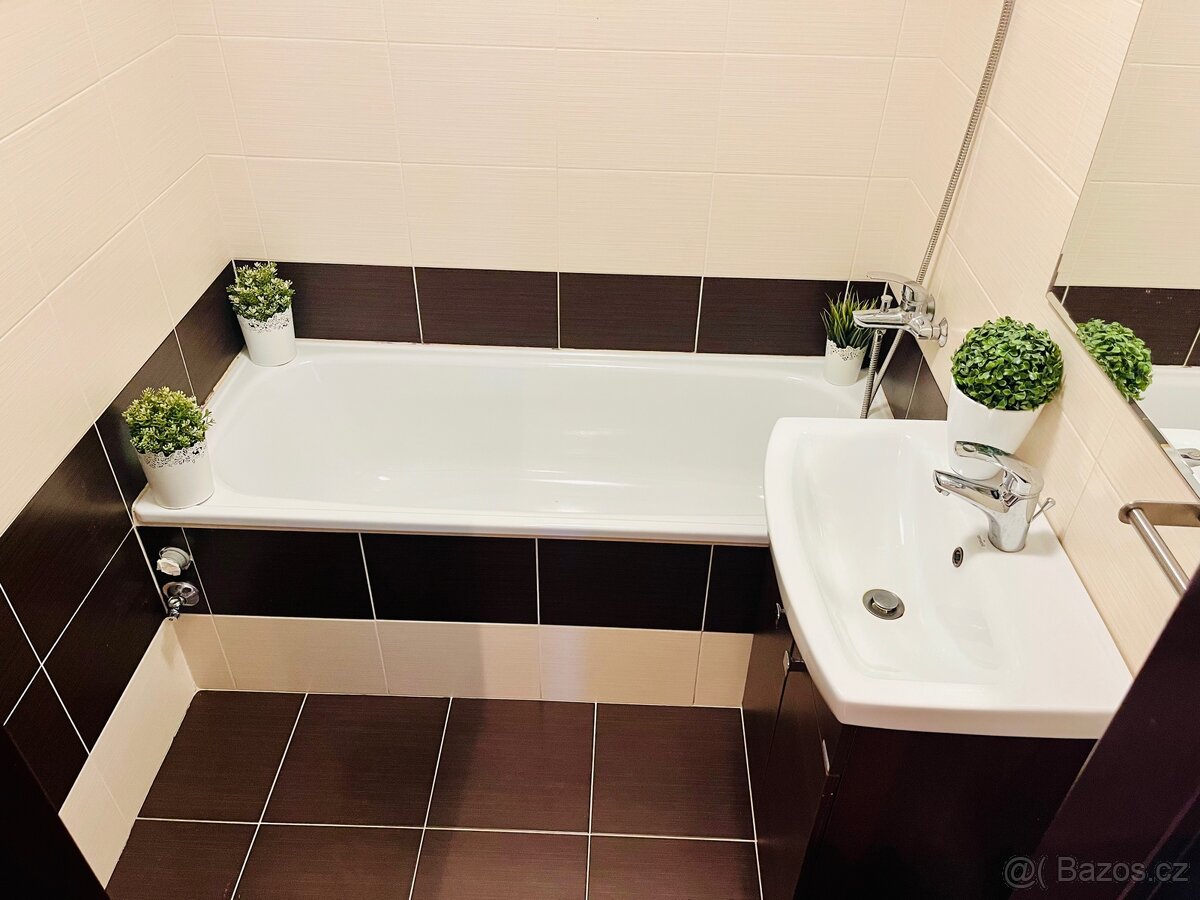 PRODEJ BYTU 3+1, MAROLDOVA, OSTRAVA - 7