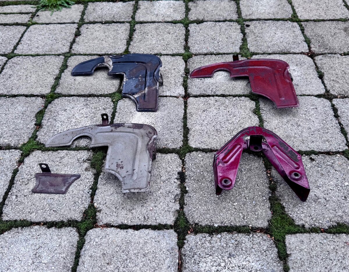 Jawa CZ 250 350 kyvacka pulhuben - poličky - 7