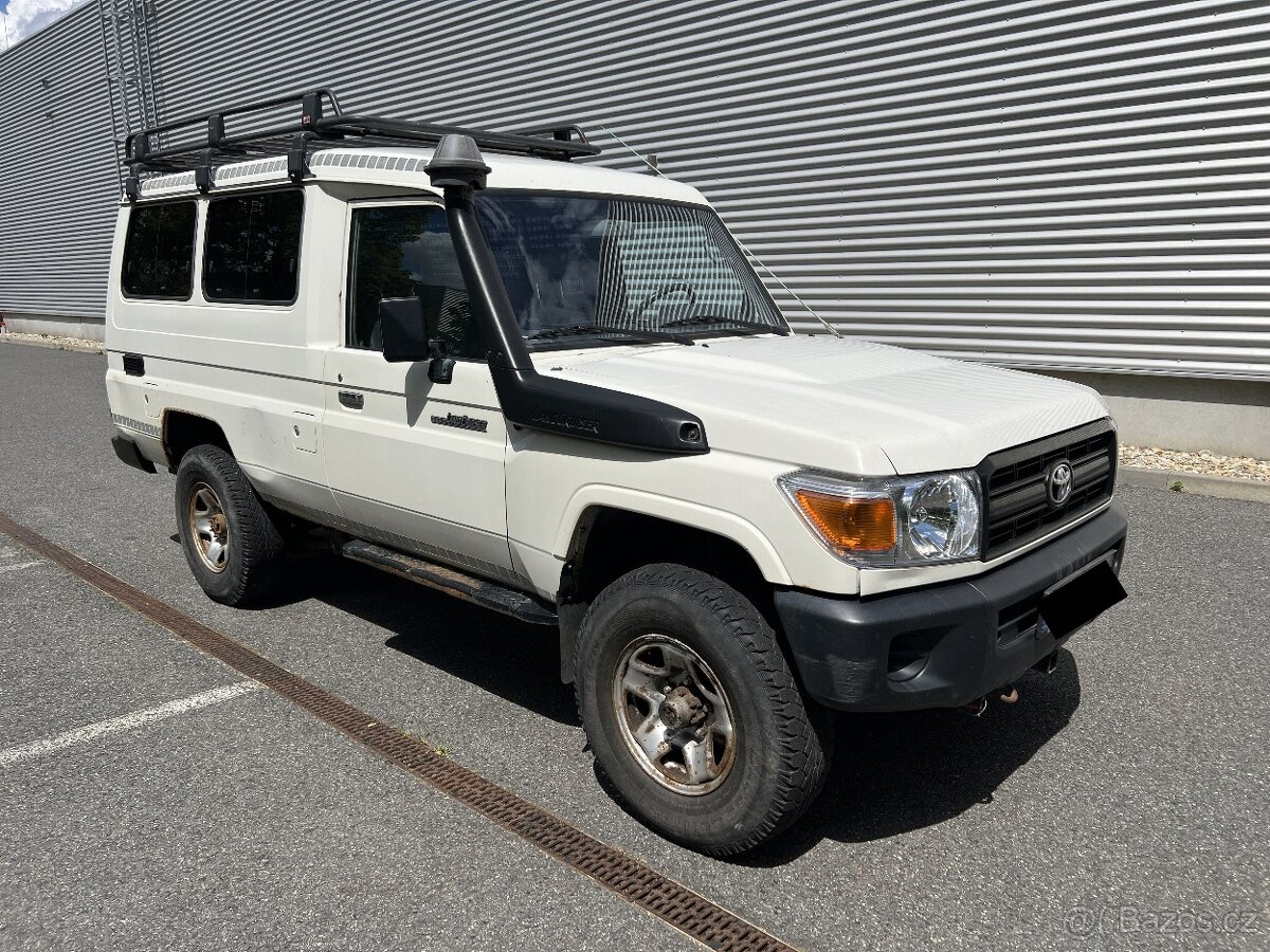 Toyota Land Cruiser HZJ 78, 4200 diesel/96 kw, 4x4 - 7