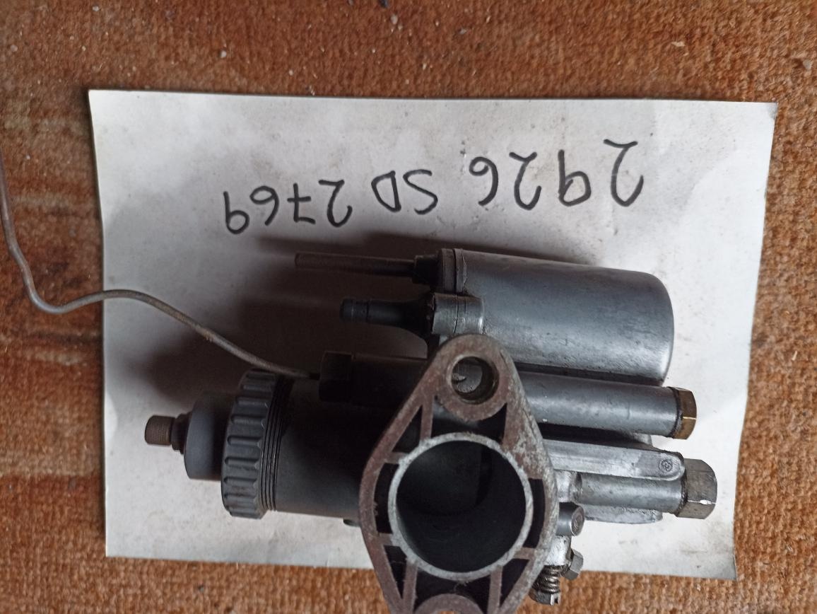 Karburátory Jawa 250/559,353/ 559 / 05,06,00 - 7