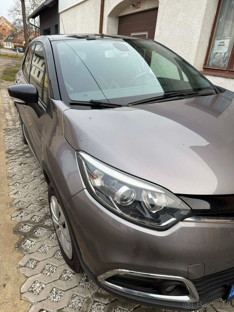 Renault Captur Hatchback 0,9 66kW 2015 naj.:114000 - 7