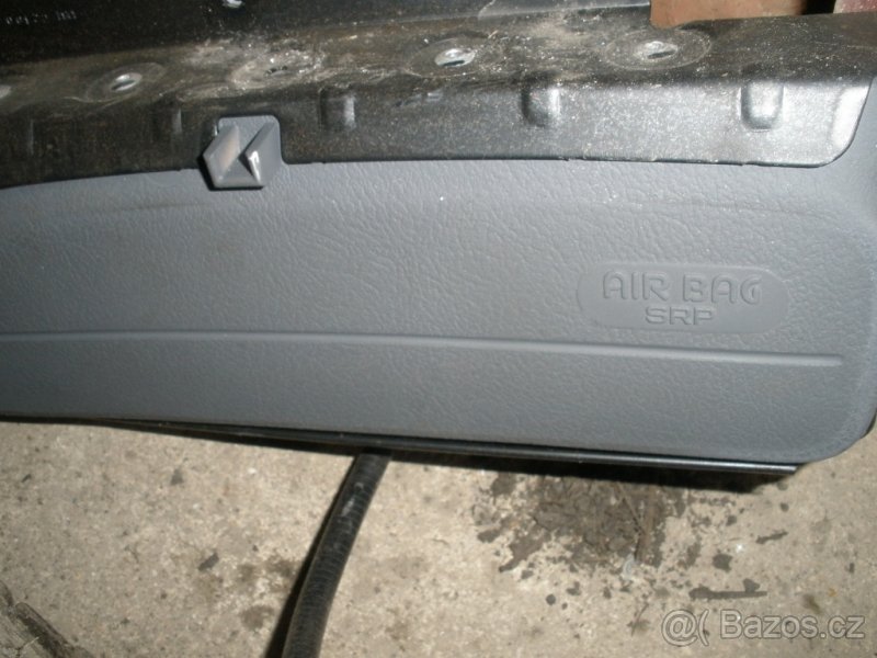 ND Renault Megane coupe 1.6 8v i 1.6 16v - 7