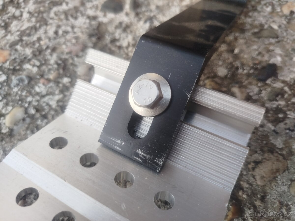 prodám střešní háky pro FV panely - 7