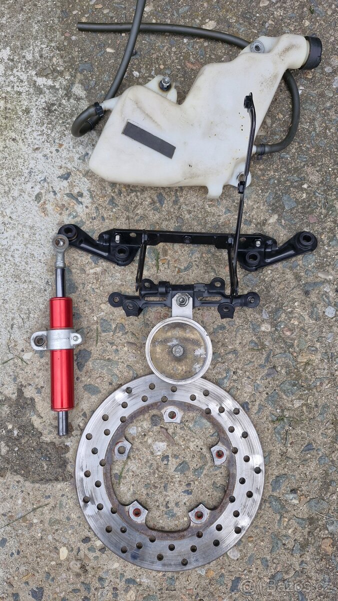 Aprilia RSV 1000 Mille - 7