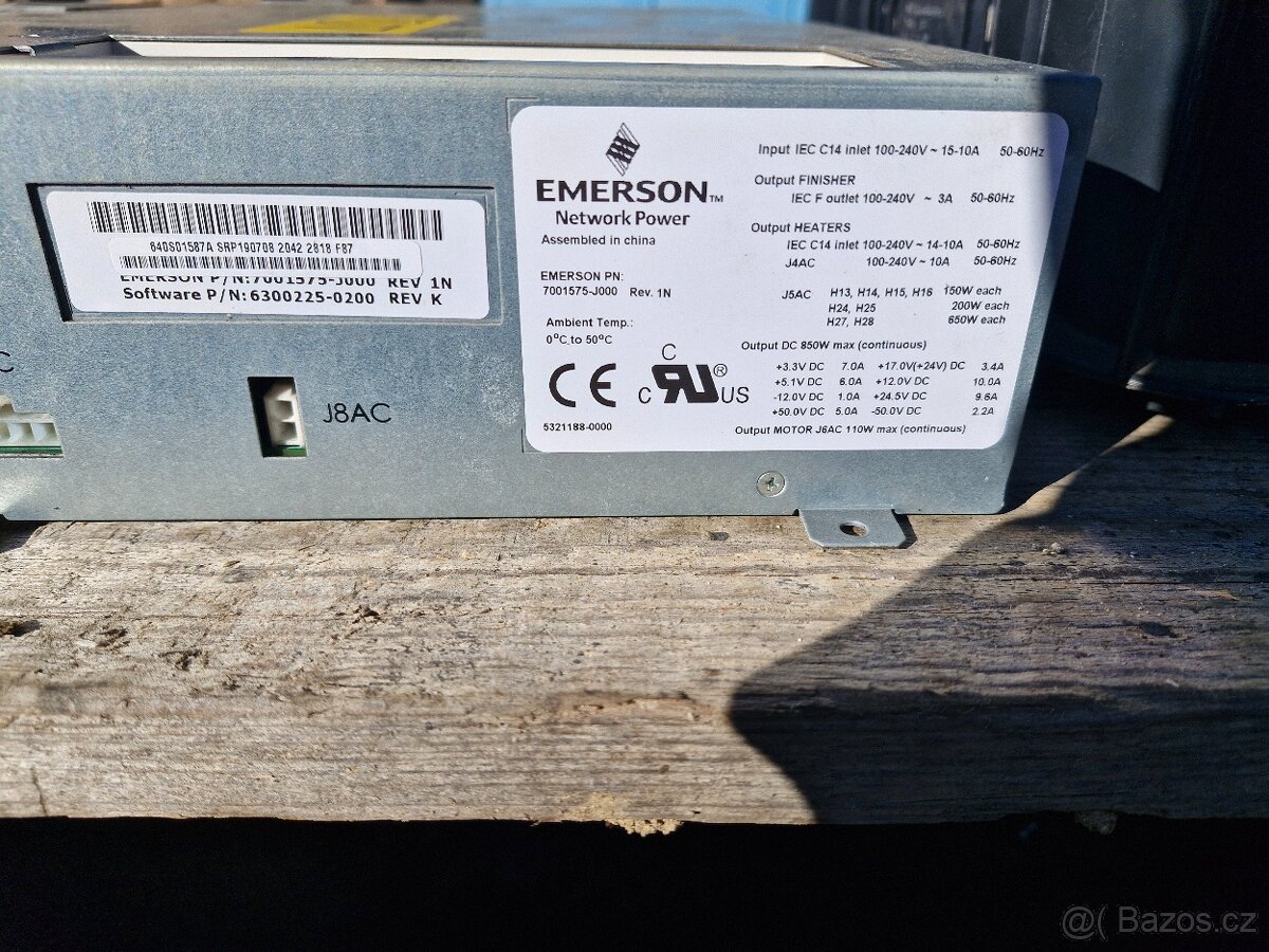 El.motory,ventilátory, přepínače , pojistky , zdroje,trafa - 7