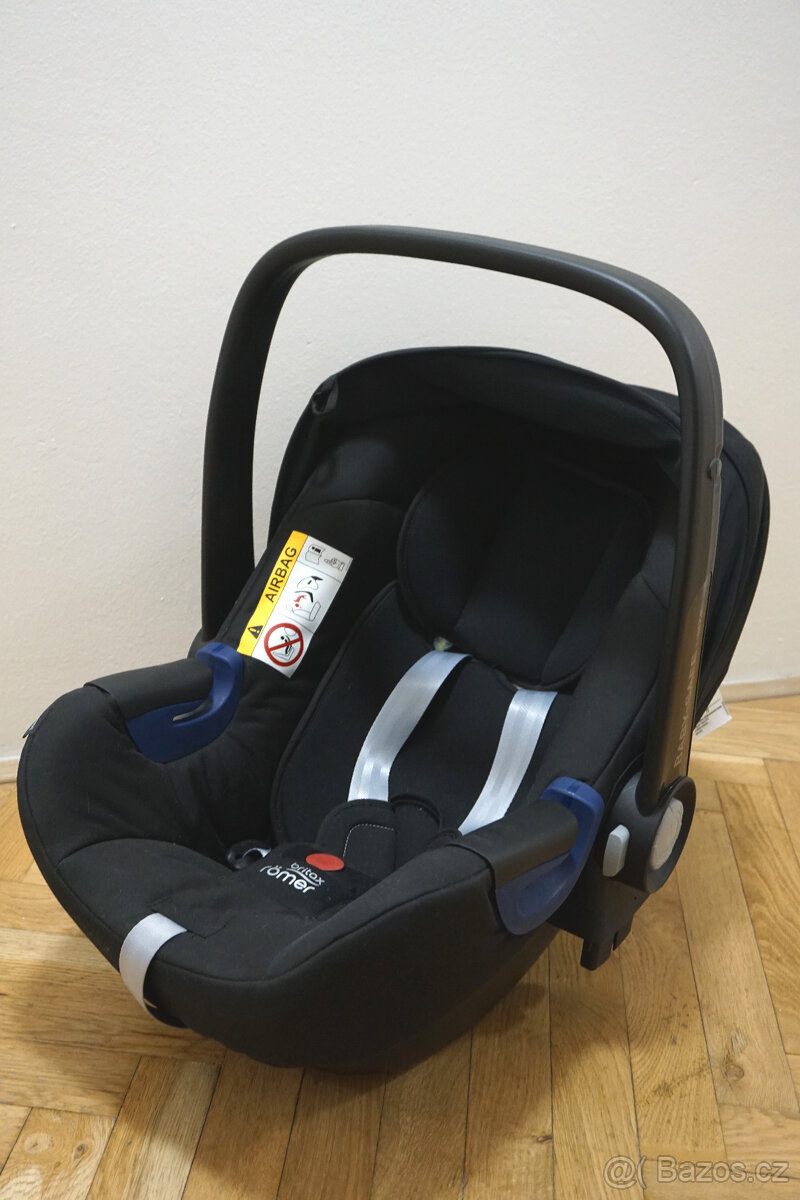 Britax Römer Smile III + 2 autosedačky - 7