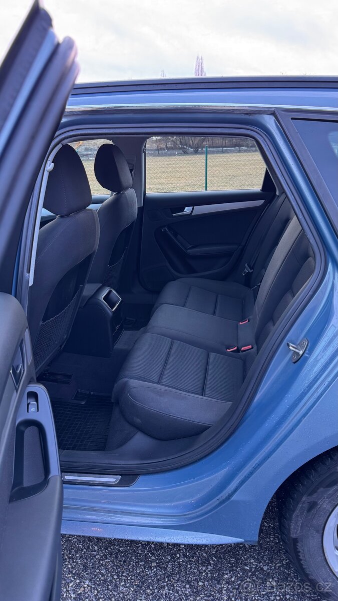 Audi A4 Avant 2.0 TDI - (B8) - 7