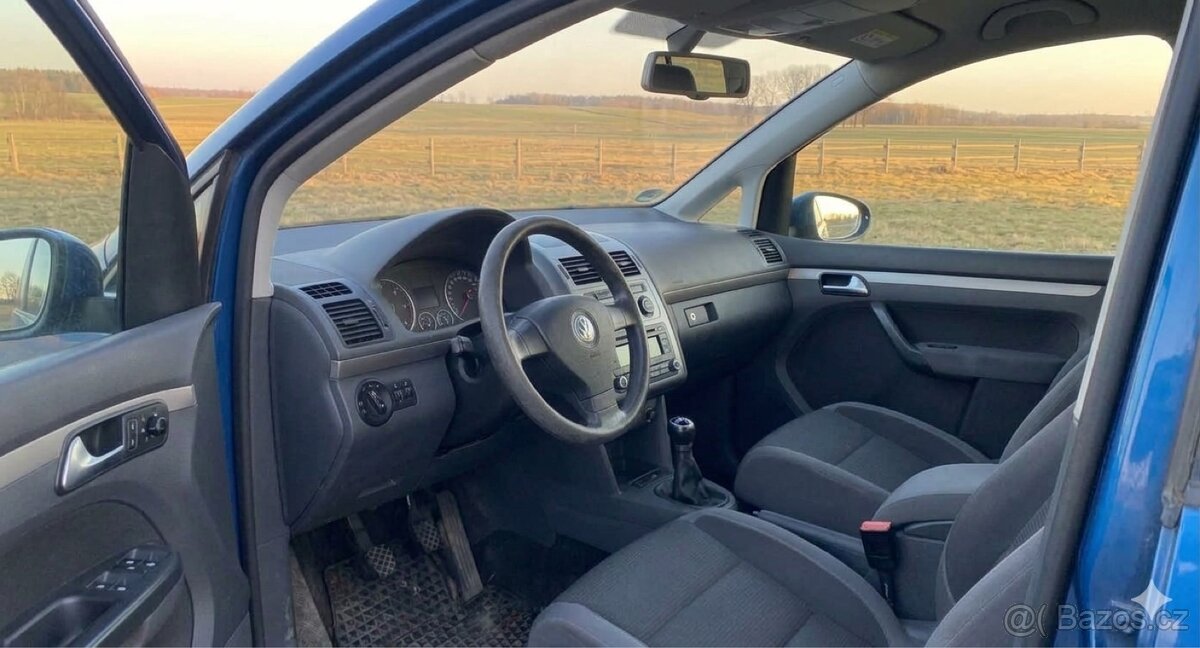 Volkswagen Touran - 7