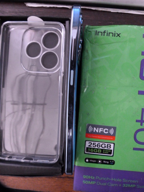 Infinix - 7