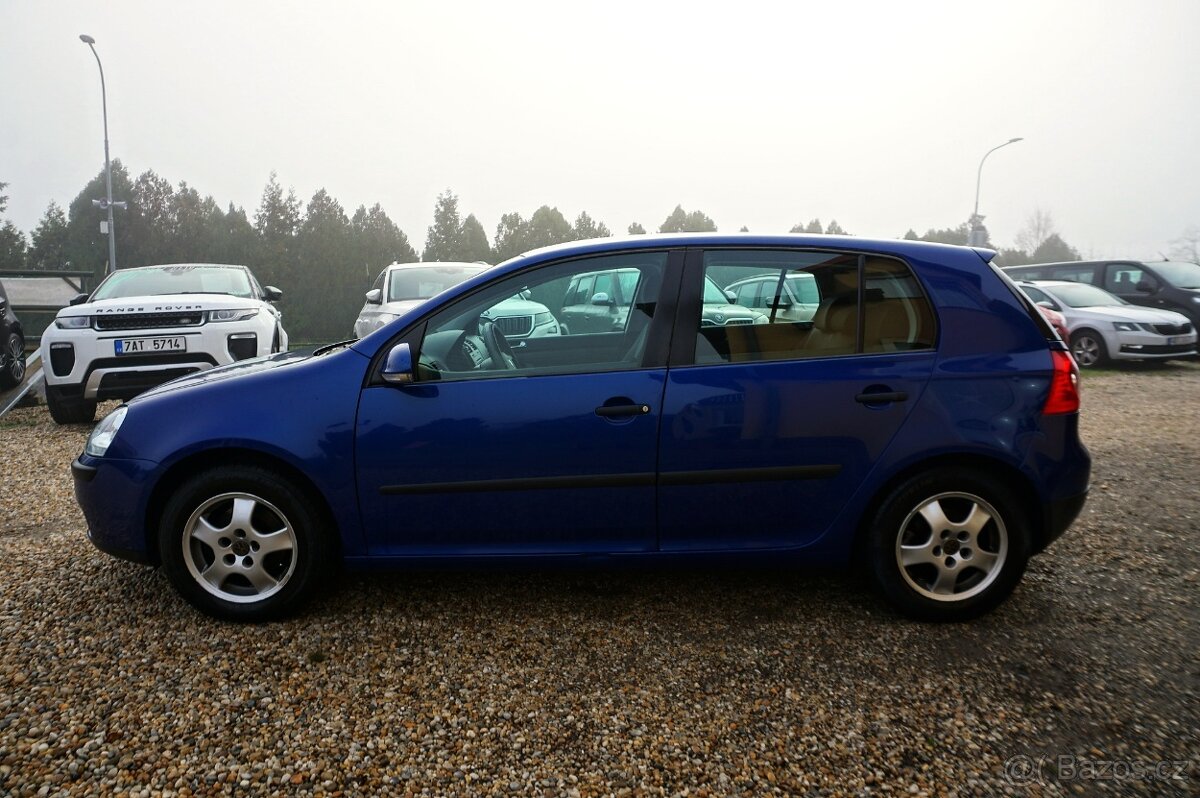 VOLKSWAGEN GOLF V 1,4 16V 55KW 2004 1.MAJITEL NOVÉ V CZ - 7
