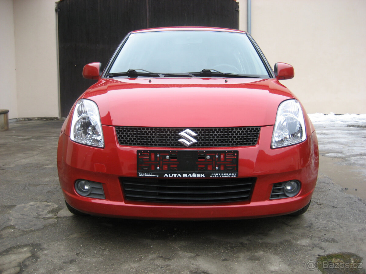SUZUKI SWIFT 1.3, 4x4 - 7