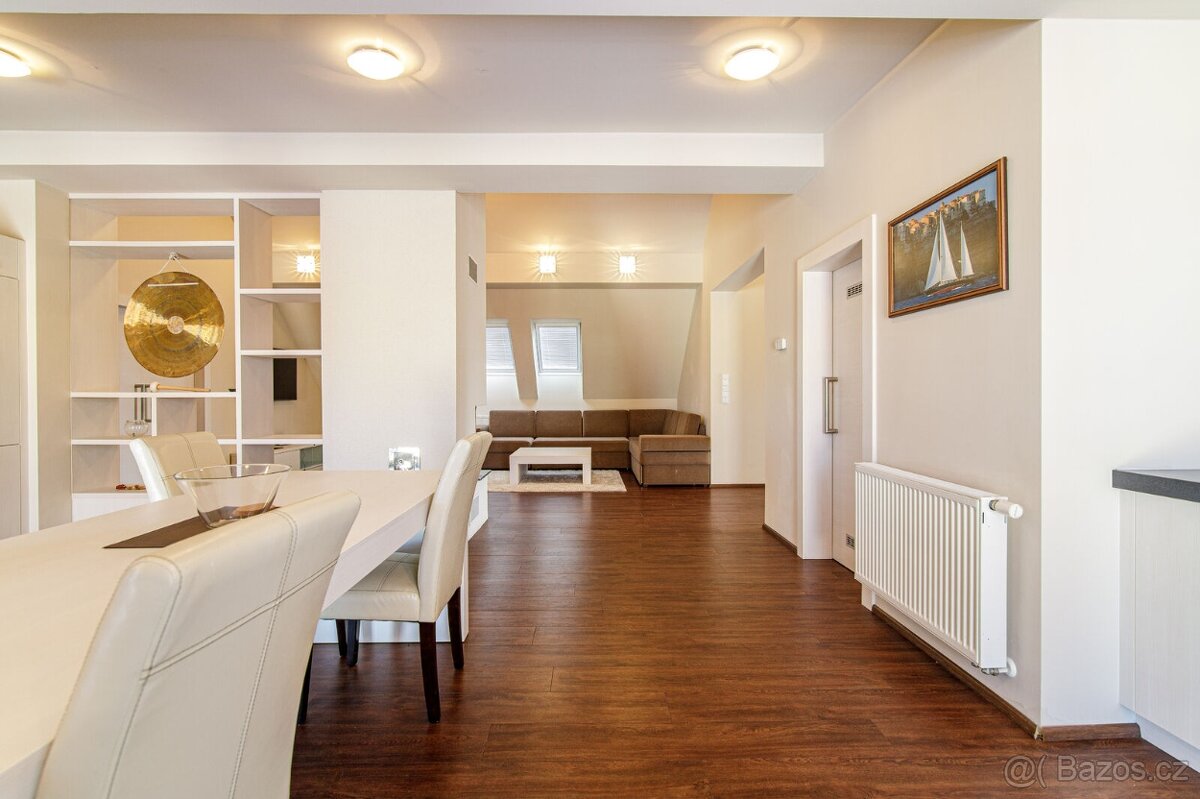 Pronájem nadstandardního bytu 2+kk - 7
