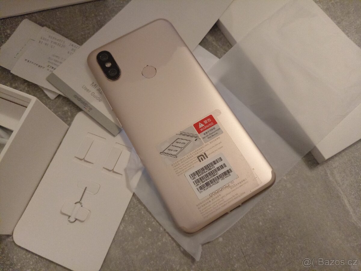 Xiaomi Mi A2 Gold - 7