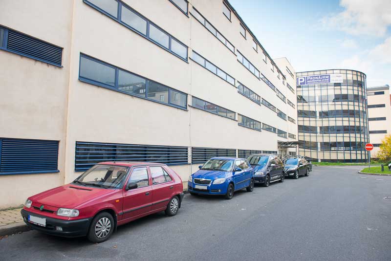 Parkovací místo - Praha 9 - Vysočany - 7