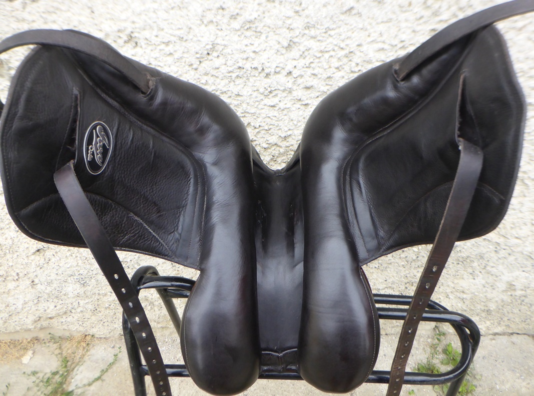 Drezurní sedlo Custom Icon Coda - 7