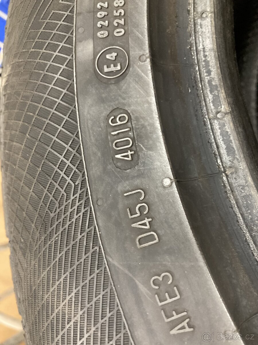 Zimni pneu 215/65 R17 continental - 7