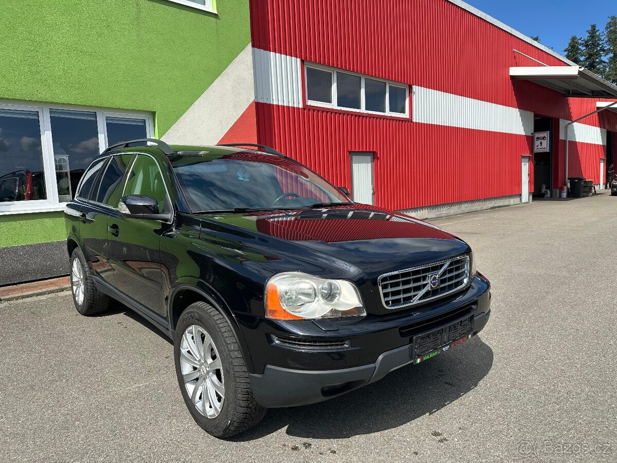 VOLVO XC90 2.4 D5 Momentum 7míst tažné zařízení - 7