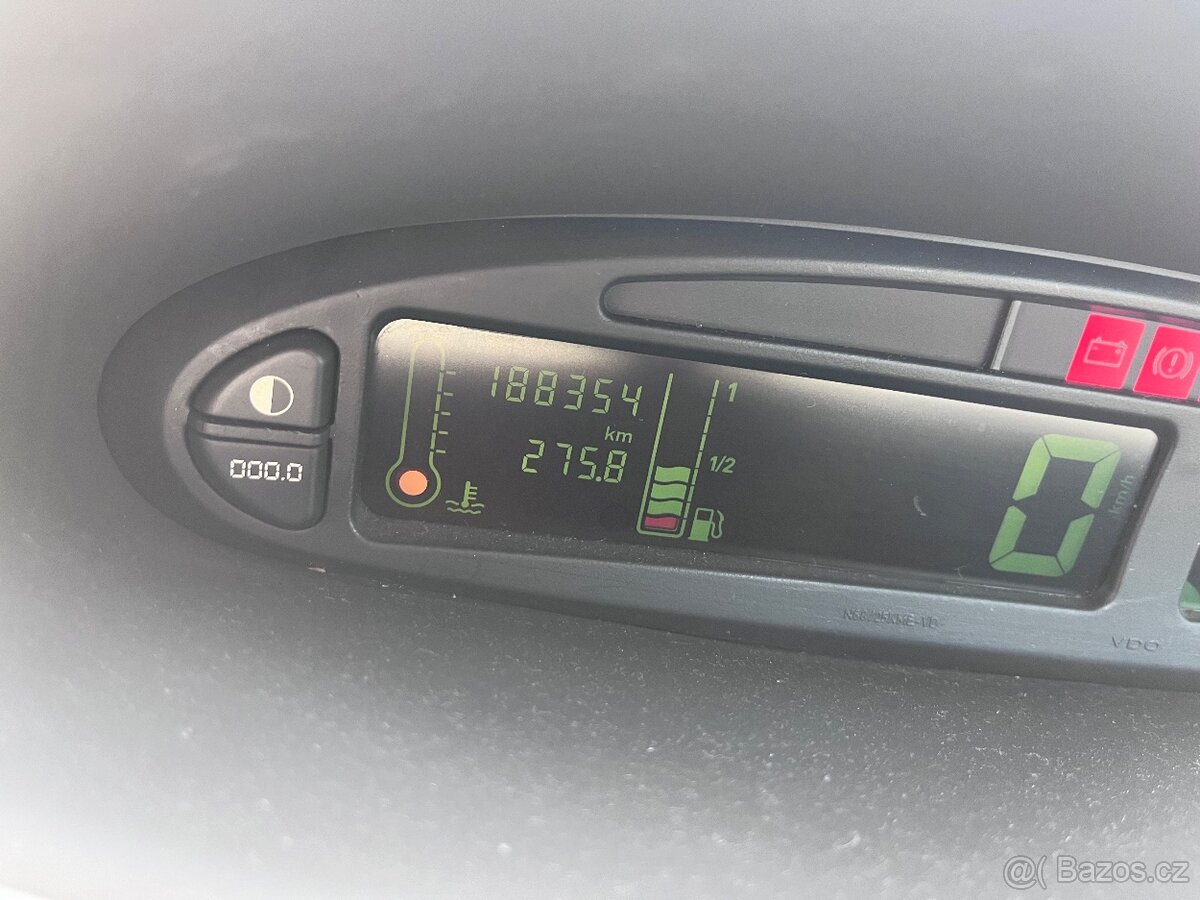 Citroen Xsara Picasso 2.0 nafta - 7