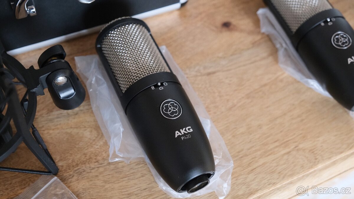 Velkomembránové kondenzátorové mikrofony AKG P420. - 7