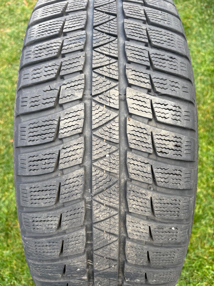 ALU DISKY SE ZIMNÍ PNEU 205/55 R16 - 7