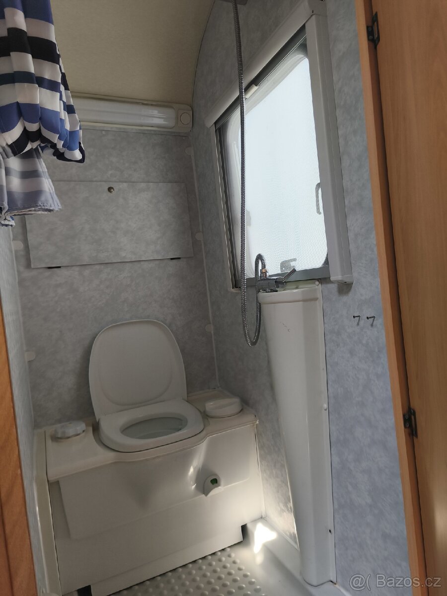 Karavan ADRIA 432 PX s elektrickými pojezdy - 7