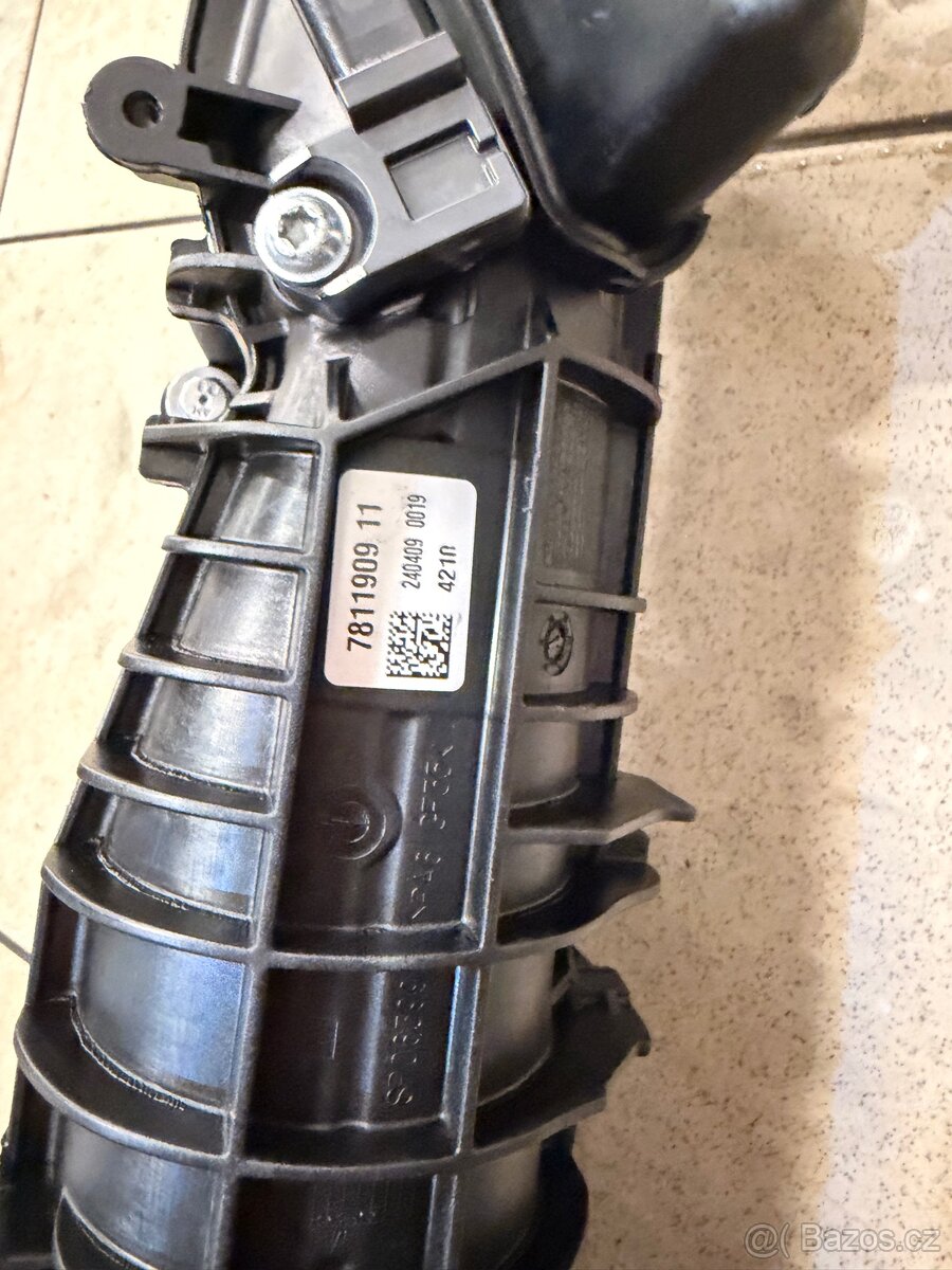 Sací potrubí BMW N57 - 7