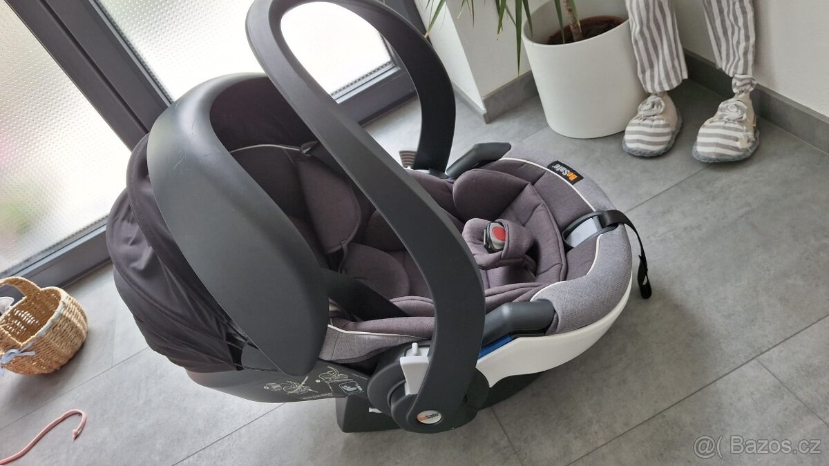 Joolz Day 3 a autosedačka Besafe izi go - 7