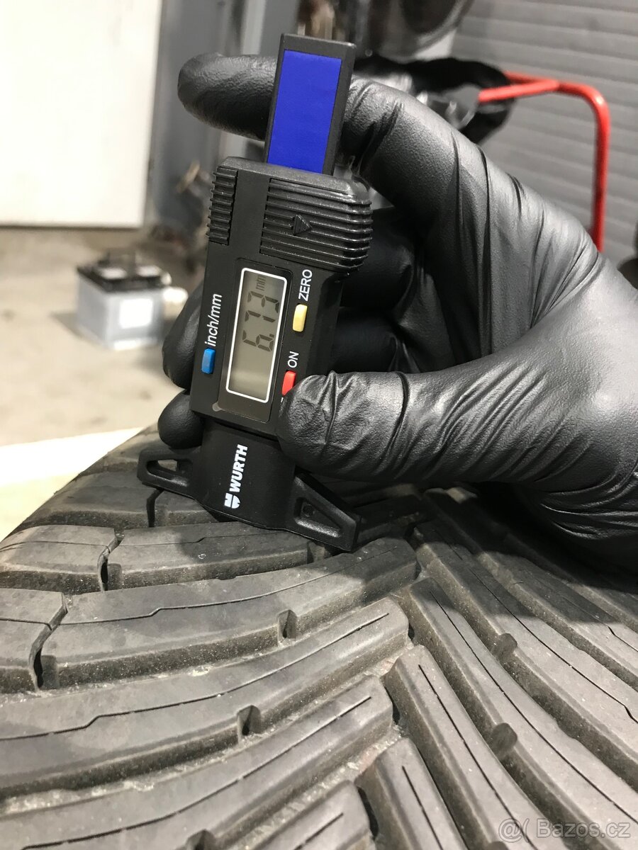 215/55R17 celoroční pneu BRIDGESTONE turanza - 7