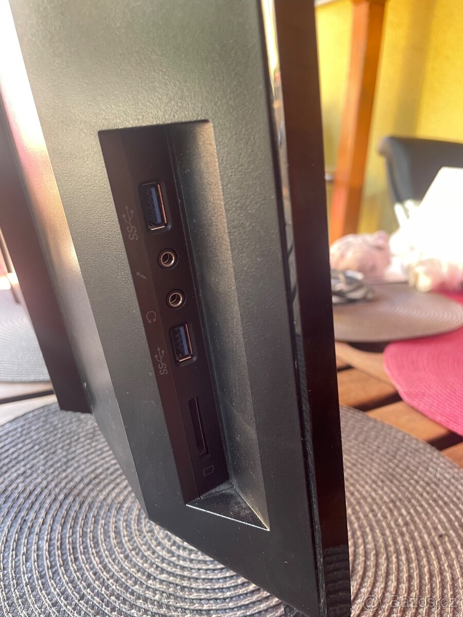 Lenovo Thinkcentre Edge 92Z All In One - 7