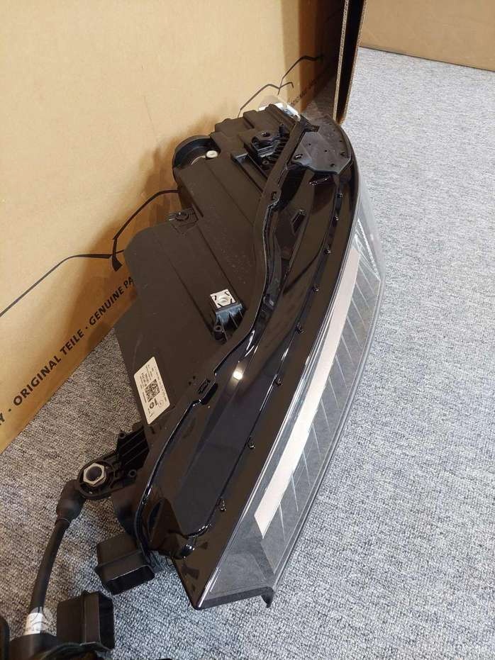 Škoda Superb 4 IV prední svetla Matrix led 3P1 - 7