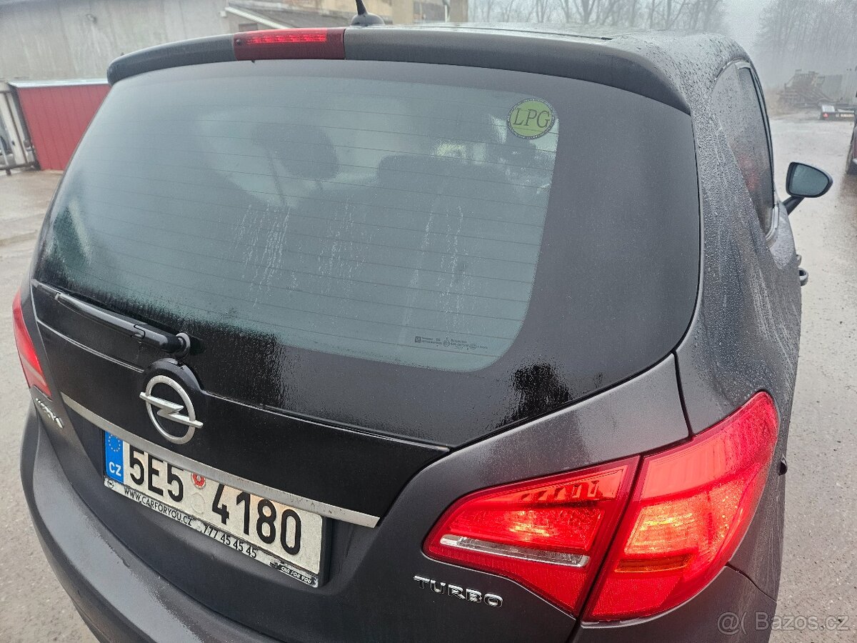 Opel Meriva 1.4T 103kw LPG automat 2015 - 7