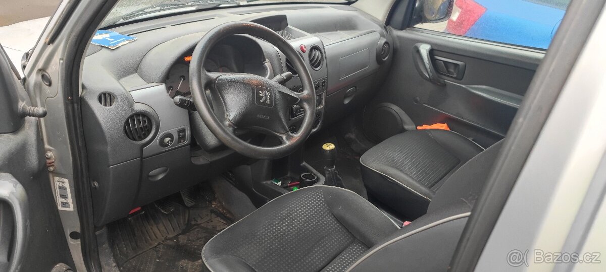 Peugeot partner 1.6 HDi. 2006 - 7