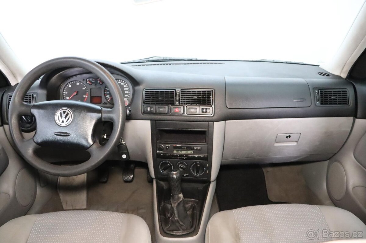 Volkswagen Golf IV 1.9TDI - 7