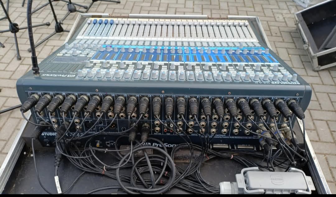 Prodám digitální mix Presonus made in USA - 7