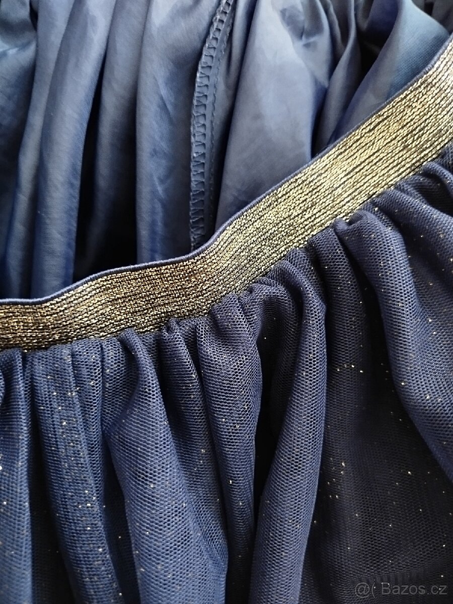 Balíčky kolová sukně H&M, legíny, trička, vel.134 - 7