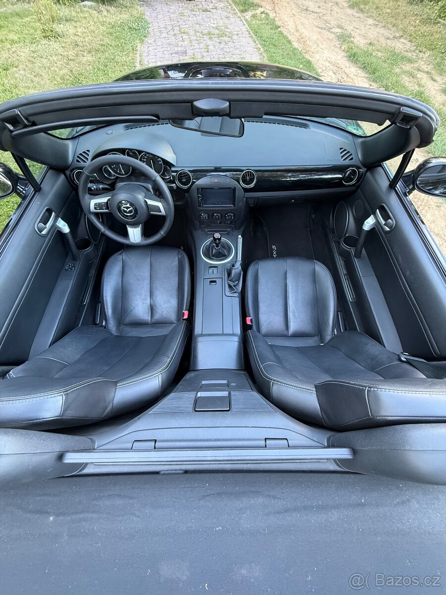 Mazda MX-5 NC - 7