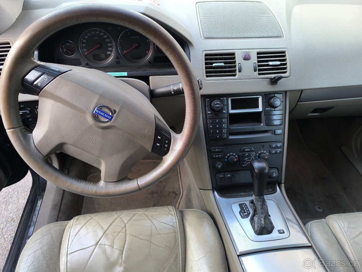 Volvo XC90 - 7