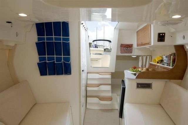 Prodám nová kabinová jachta CABIN 23/6,9m - 7