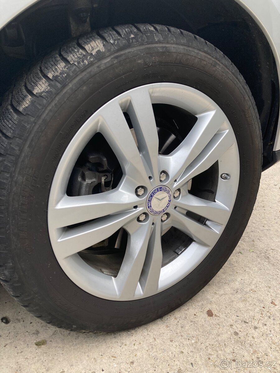 Originální kola Mercedes třídy ML 19 palců - 7