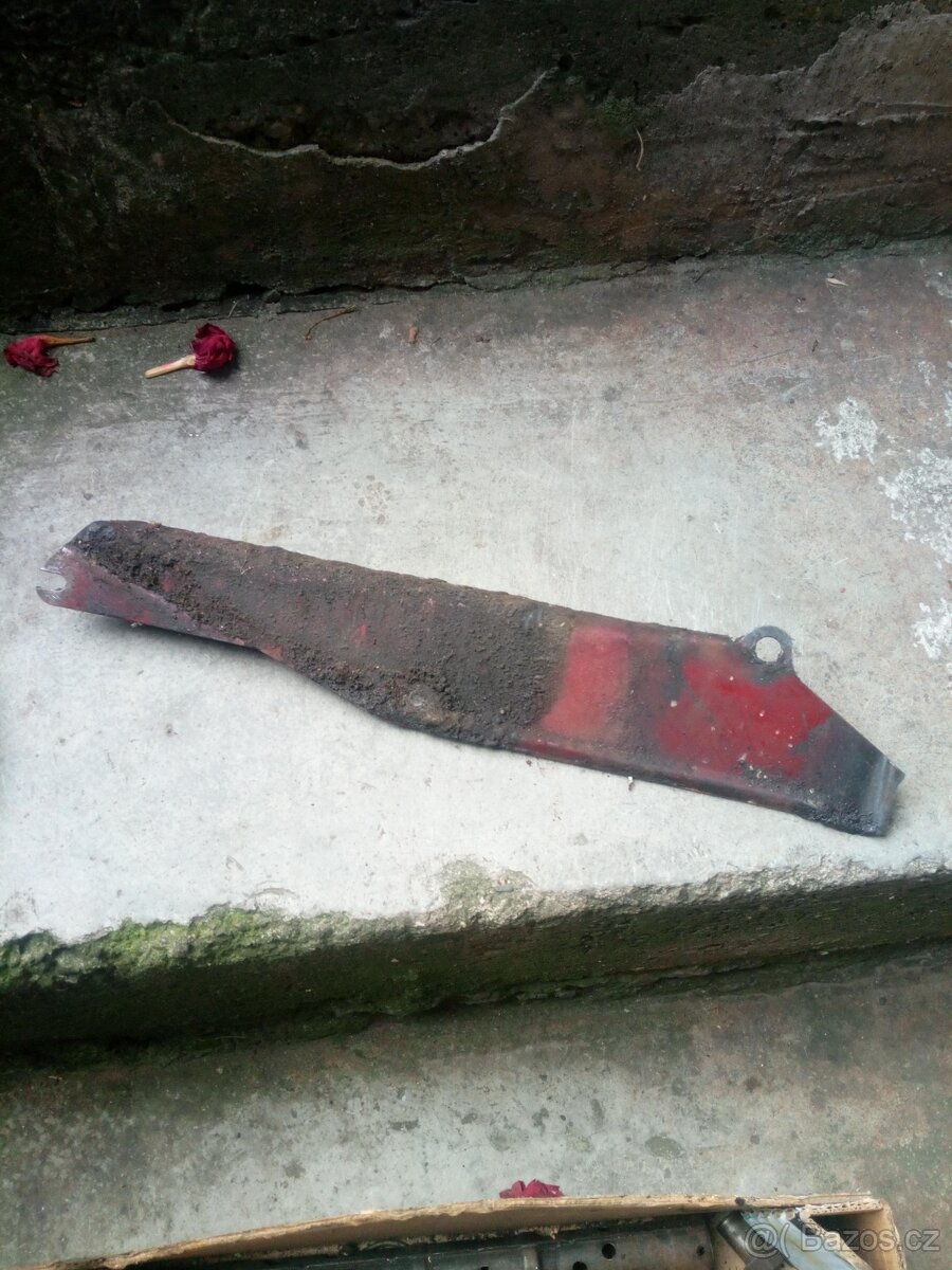 Zbytky Jawa pérák - 7