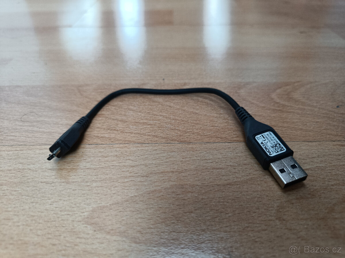 ruzne kabely: micro USB - USB-A, jack, nabijacka, jine - 7
