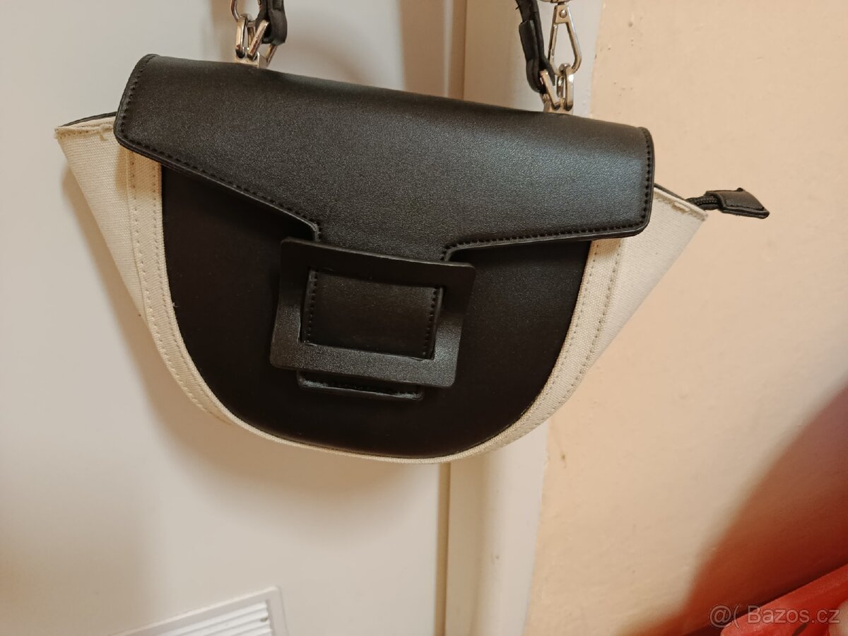 Prodám školní pouzdro.Dámskou kabelku - 7