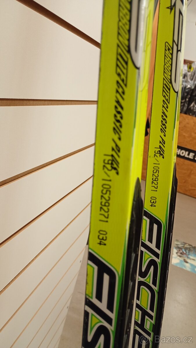 Běžky FISCHER CARBON LIGHT CLASSIC PLUS klasika 192 - 7