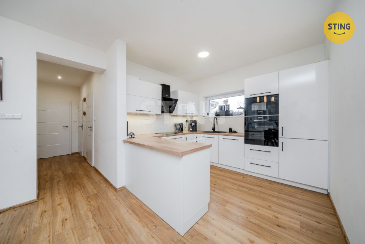 Prodej novostavby roddiného domu 5+kk, 138 m2, Lučin, 133543 - 7