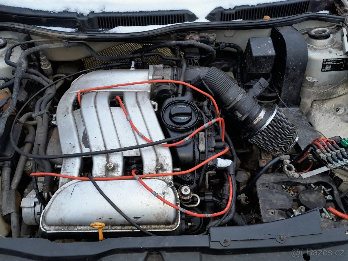 Volkswagen Bora 2.3i VR5 110.KW AGZ, DZL - pouze díly - 7