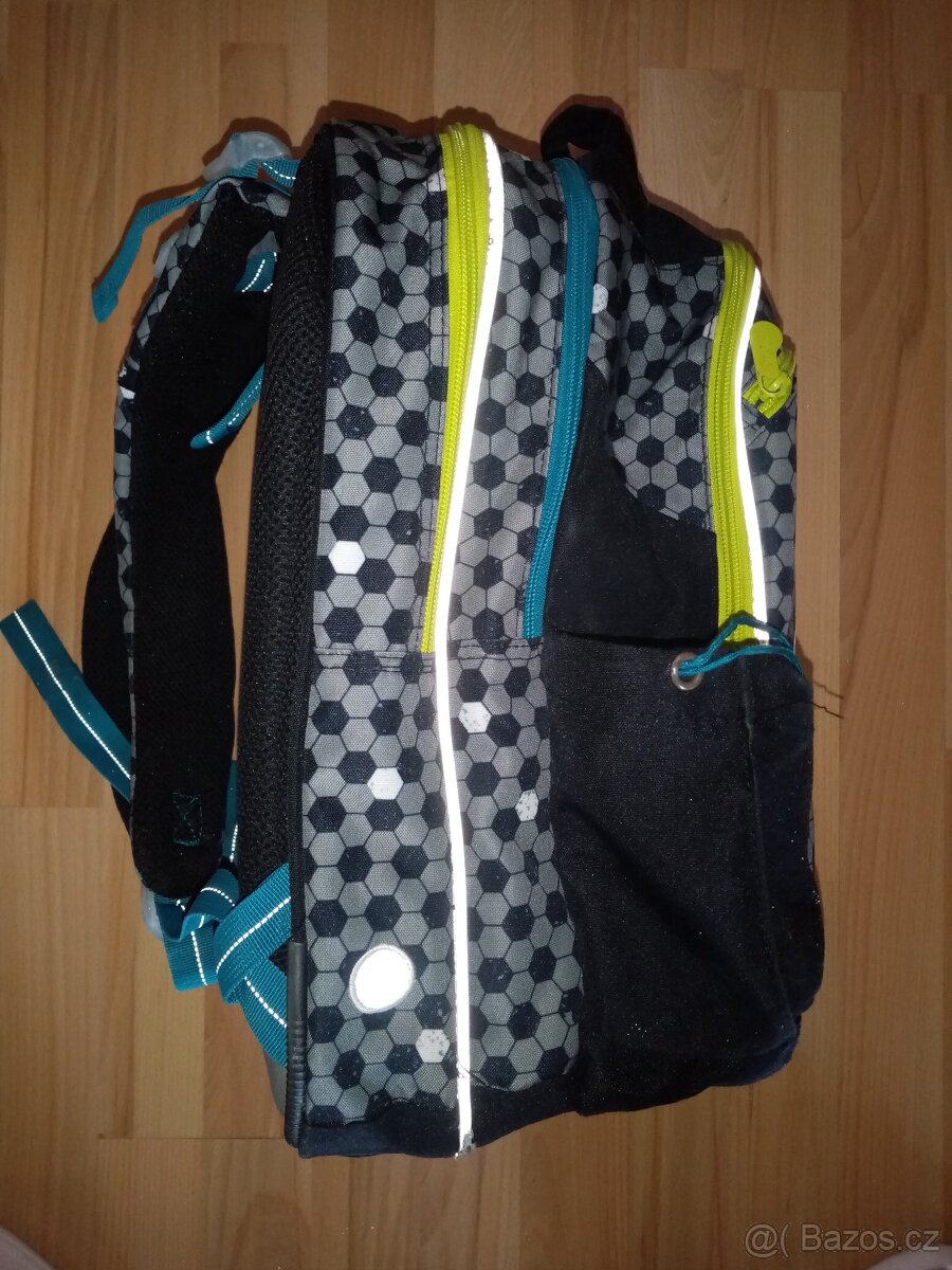 Školní batoh - 7