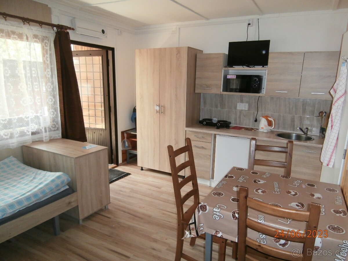 PRONAJEM CHATY DOKSY STARE SPLAVY - 7