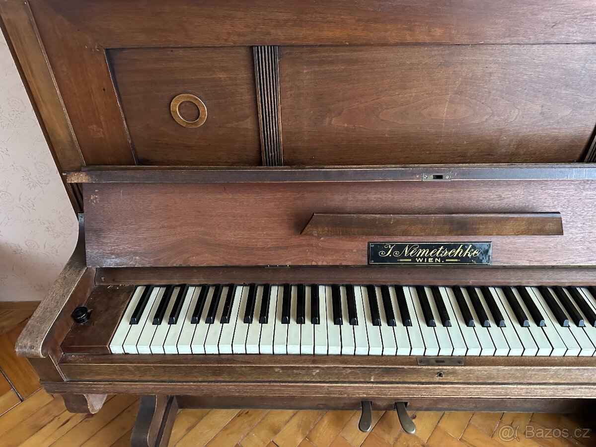 Klavír - piano - J. Nemetschke Wien - 7