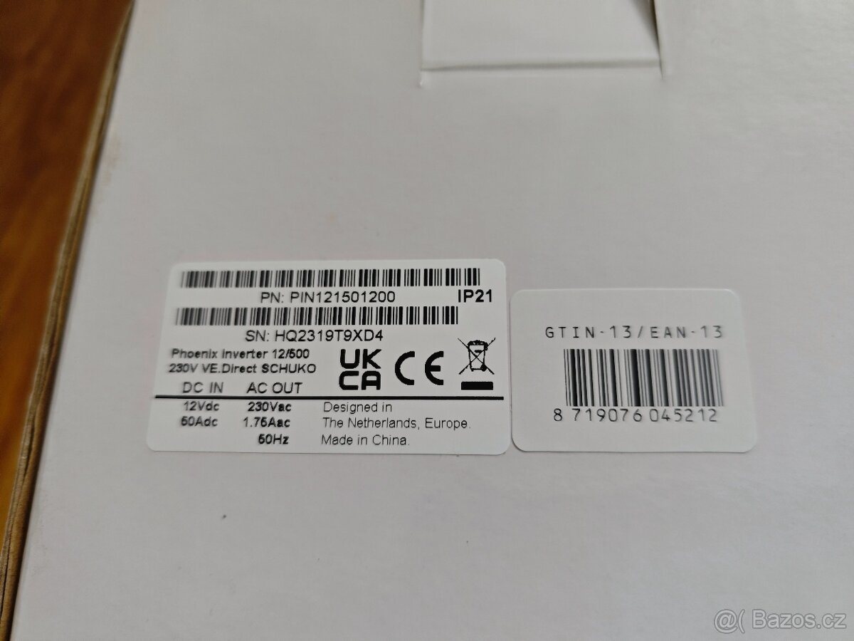 Měnič napětí Victron Phoenix 500VA/12V - 7